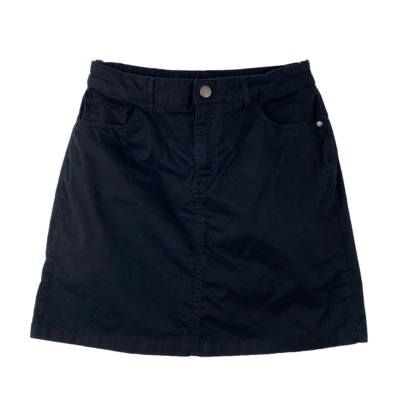 PAIR of women's Croft and Barrow skorts both size 6 - Picture 2 of 14